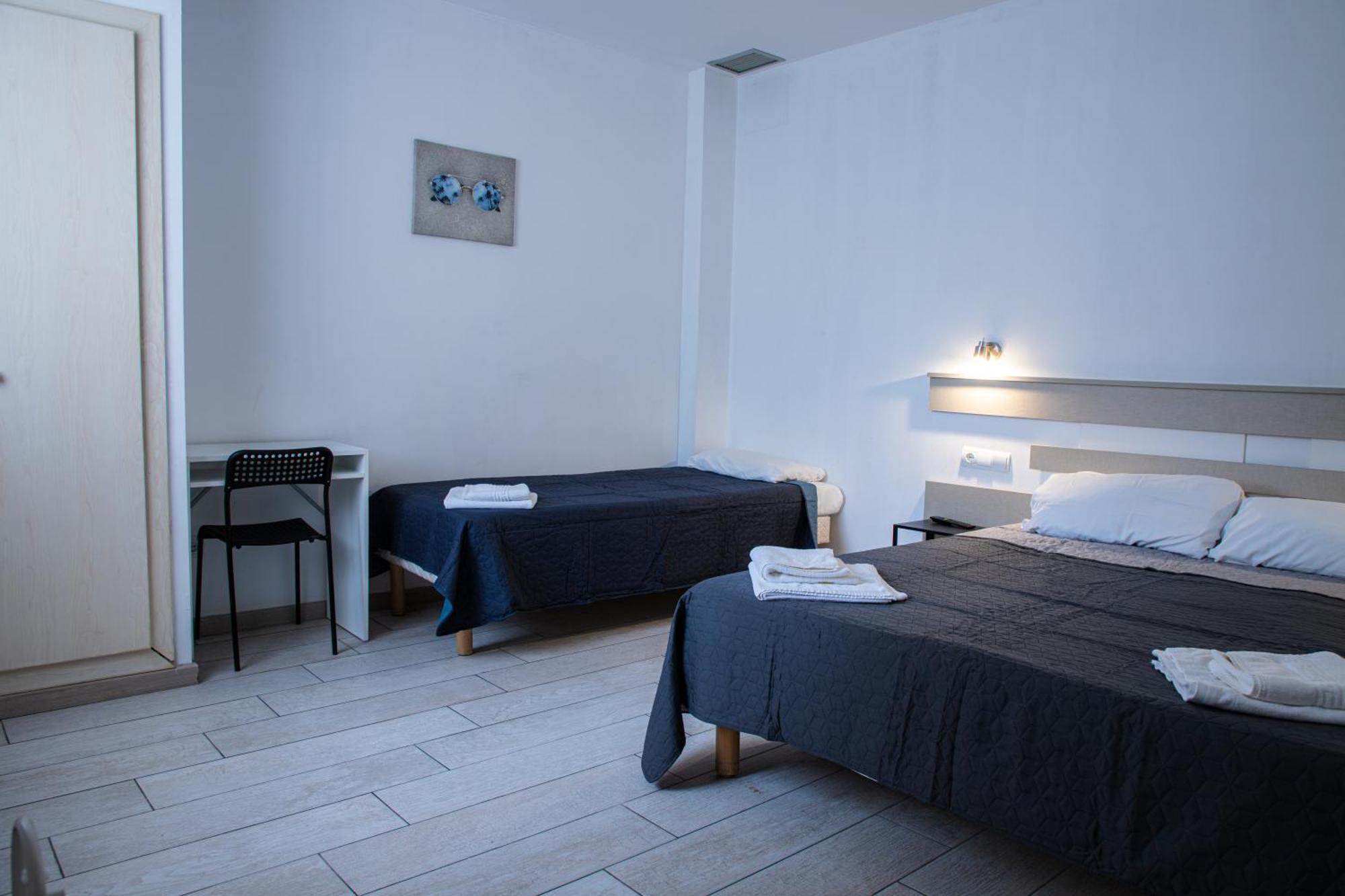 Apartamentos Comfort Calella Eksteriør billede
