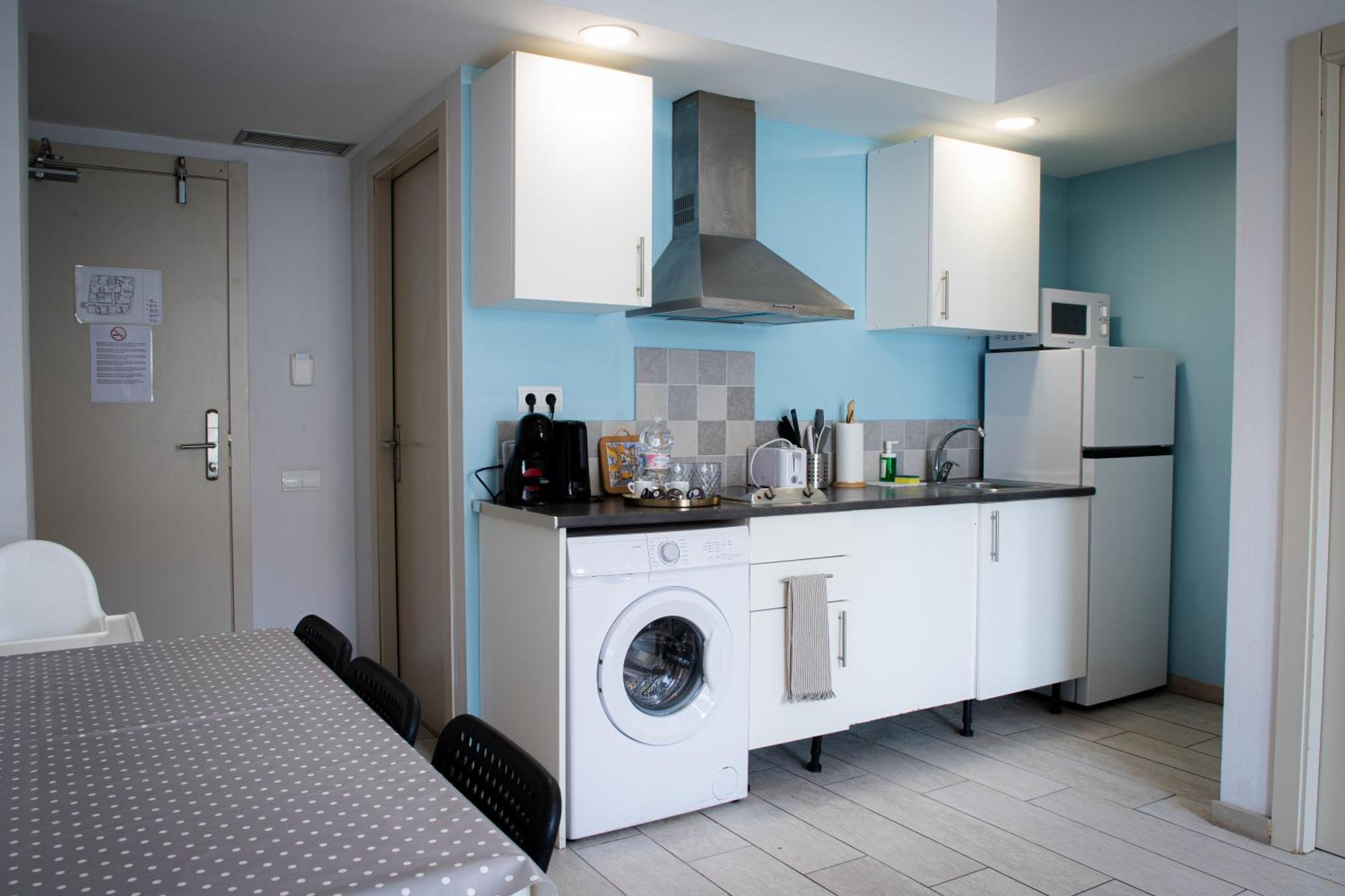 Apartamentos Comfort Calella Eksteriør billede